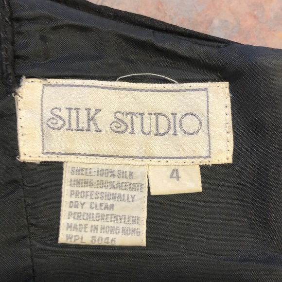 EUC Vintage Silk Cocktail Dress - Picture 13 of 13